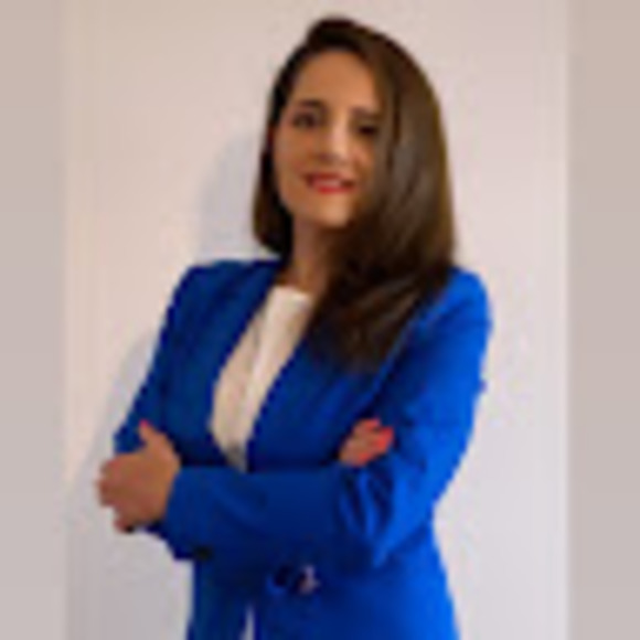 Meet your Posher, Stefania - Picture 1 of 1